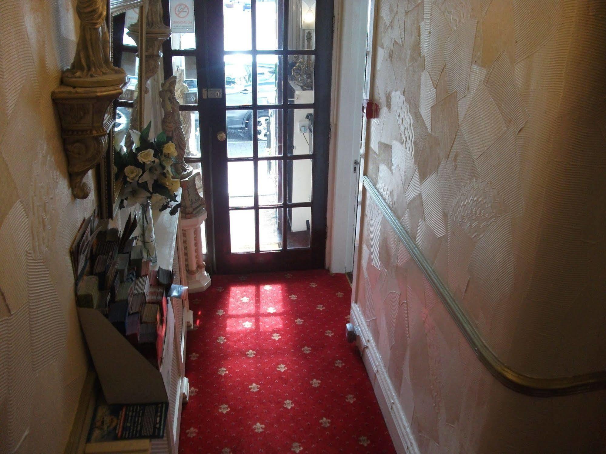 The Brema Hotel Blackpool Extérieur photo